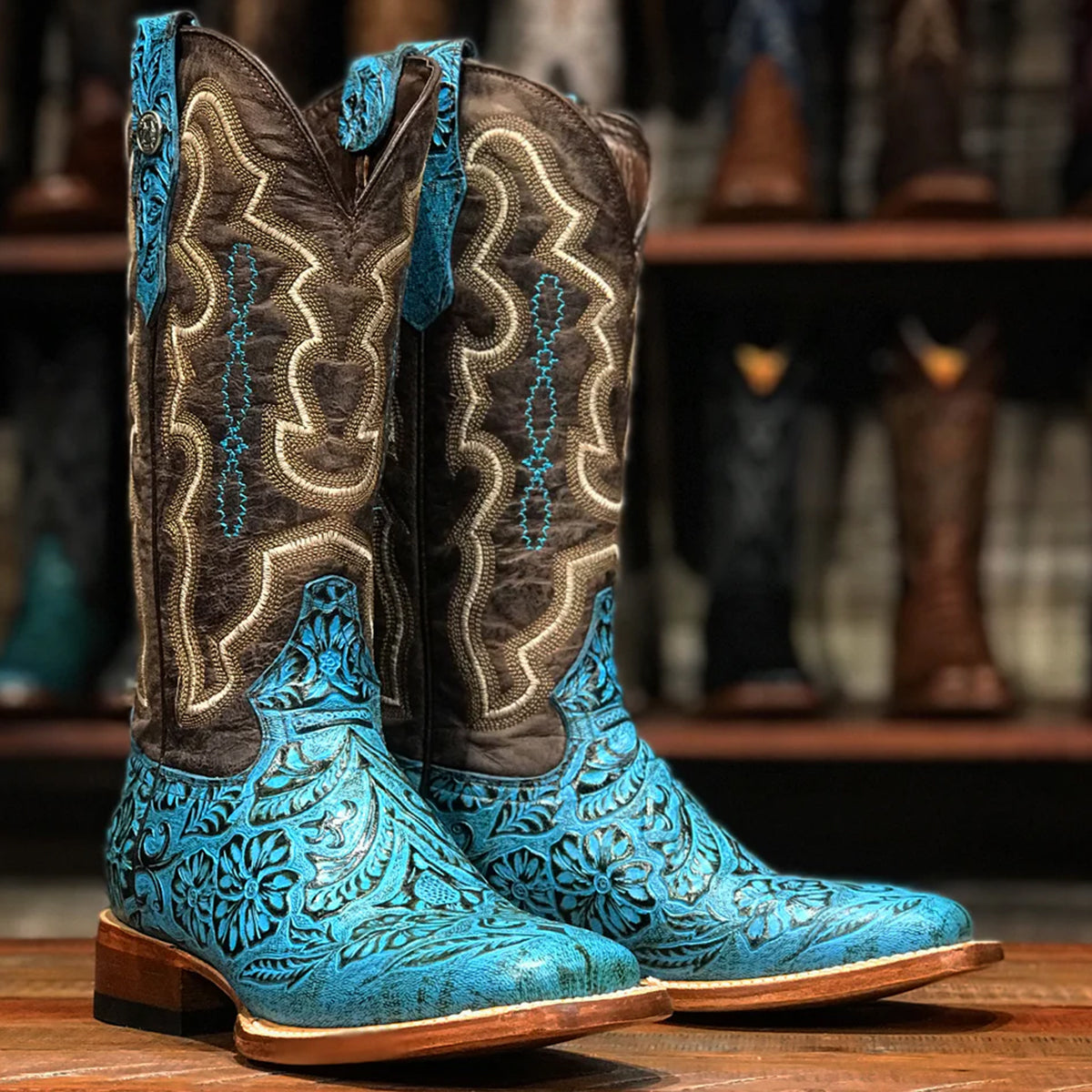 Women s Turquoise Stamped Tooled Boots 5 Nevada Sky Turquoise