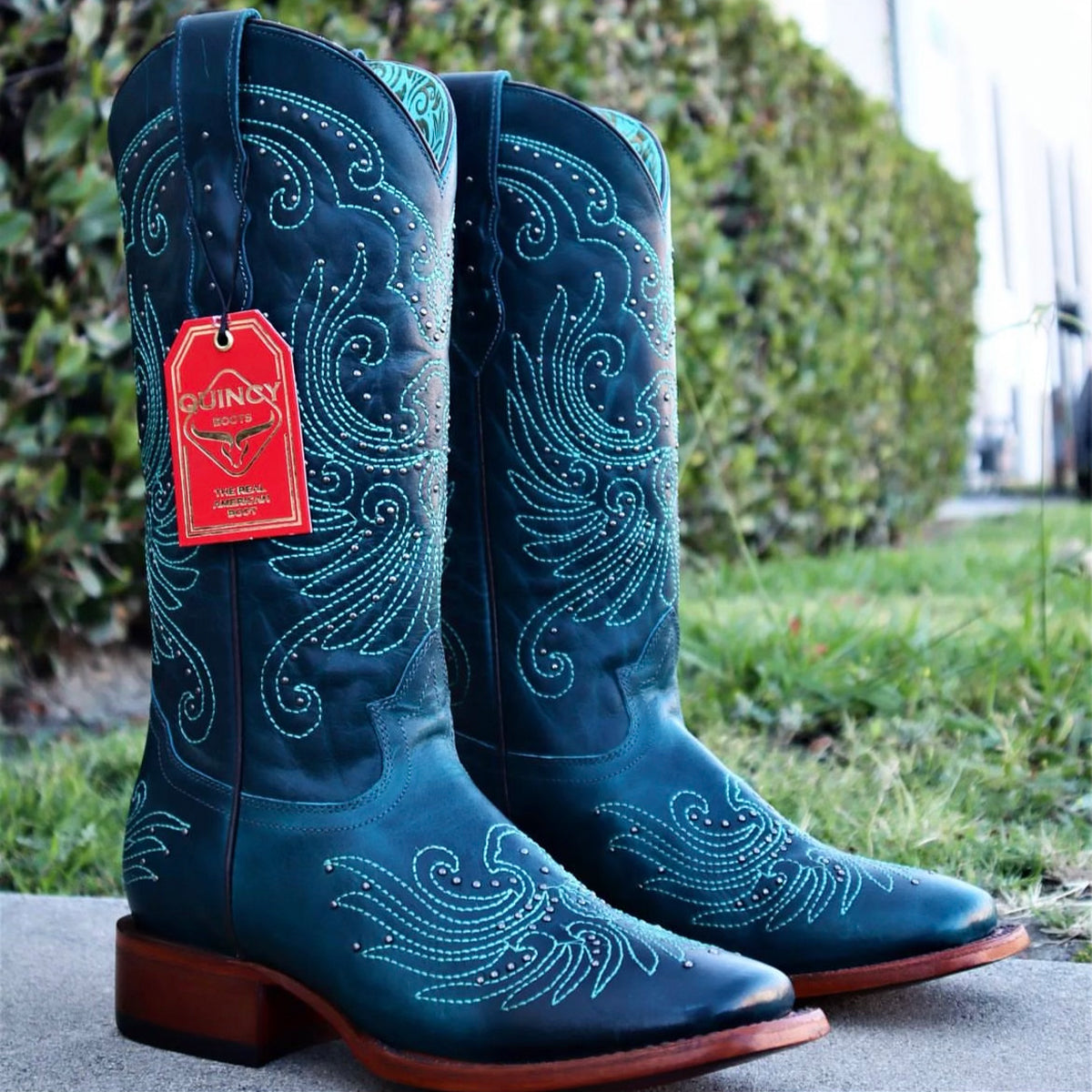 Quincy Boots: Western Style and Comfort Unleashed
