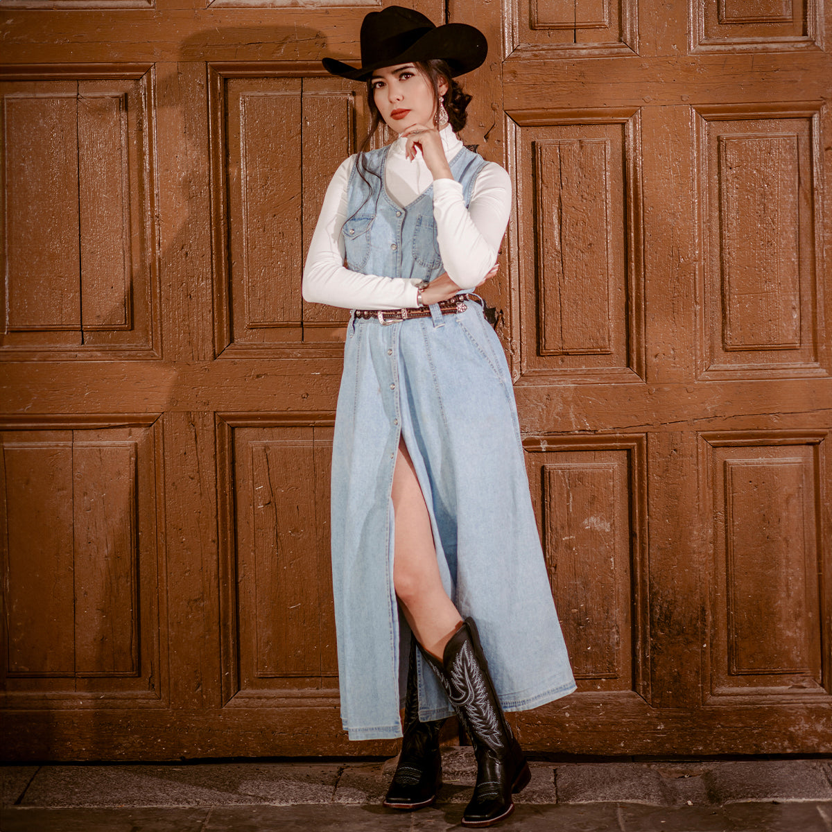 black cowgirl boots outfit